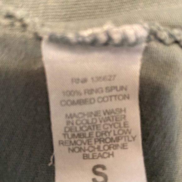 Lost in Paradise Cotton Tee - Picture 5 of 5